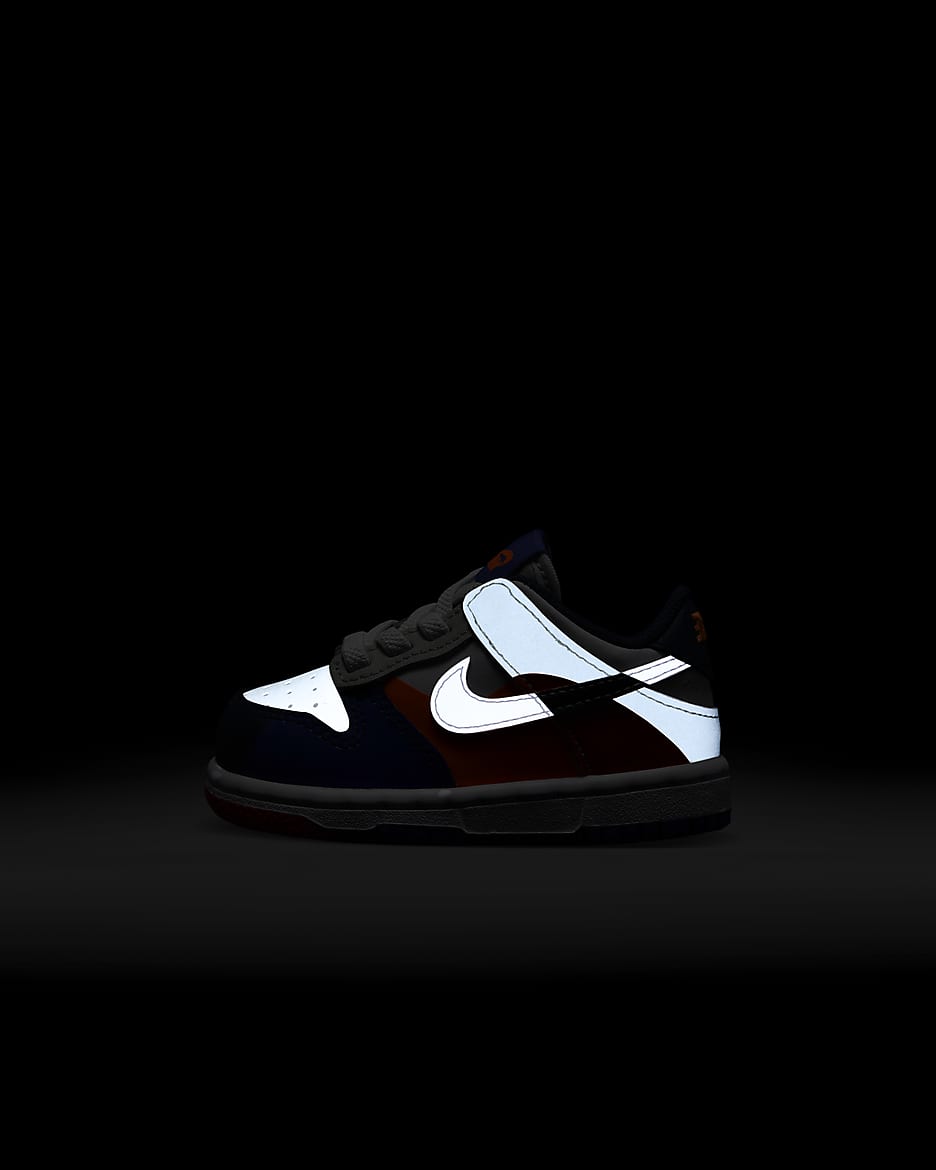 Nike toddler shoes with lights on sale